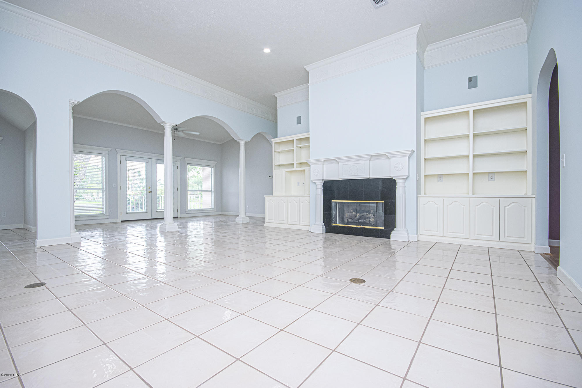 Pretty Bayou Hts 1st - Residential