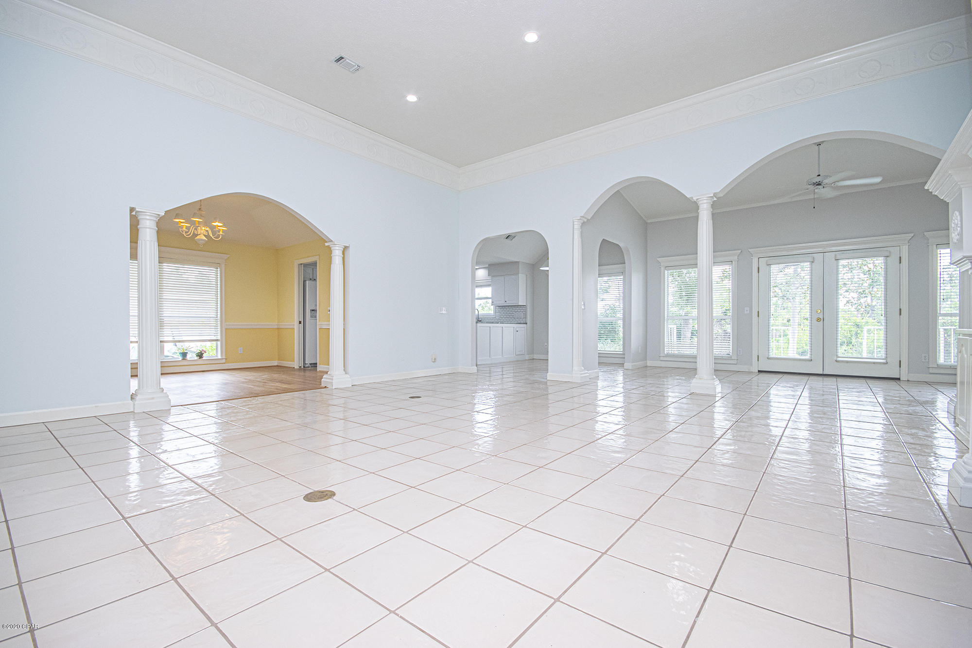 Pretty Bayou Hts 1st - Residential