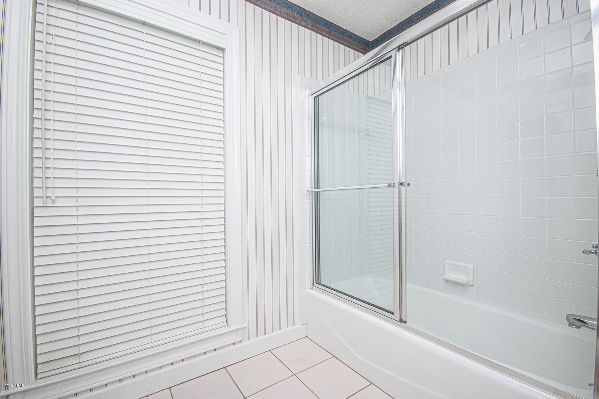 Pretty Bayou Hts 1st - Residential