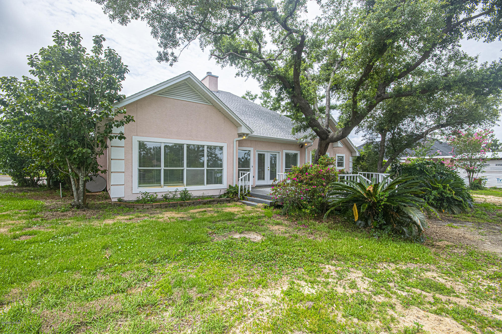 Pretty Bayou Hts 1st - Residential