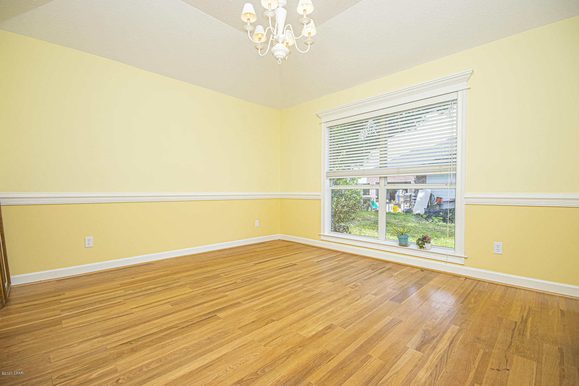 Pretty Bayou Hts 1st - Residential