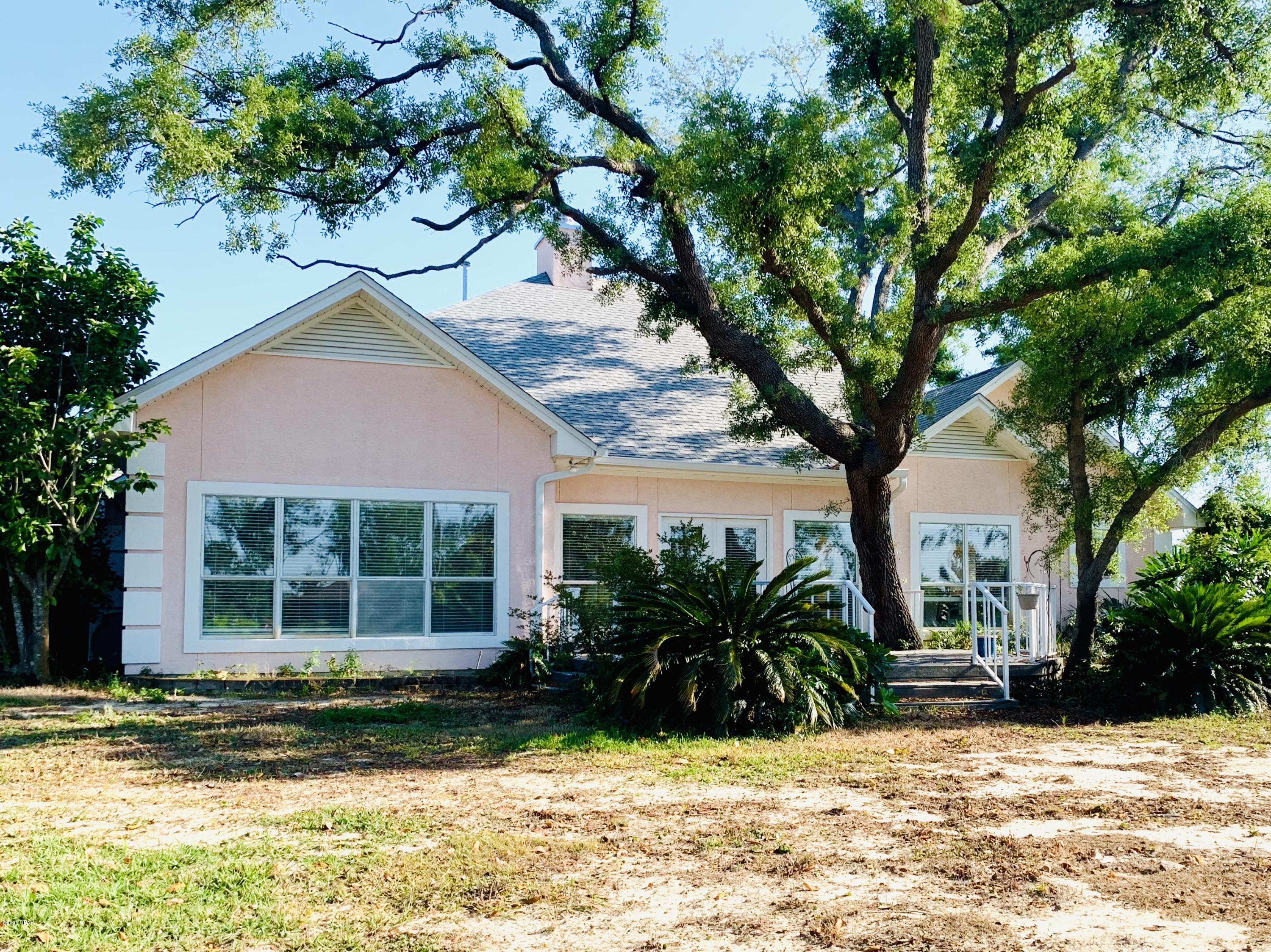 Pretty Bayou Hts 1st - Residential