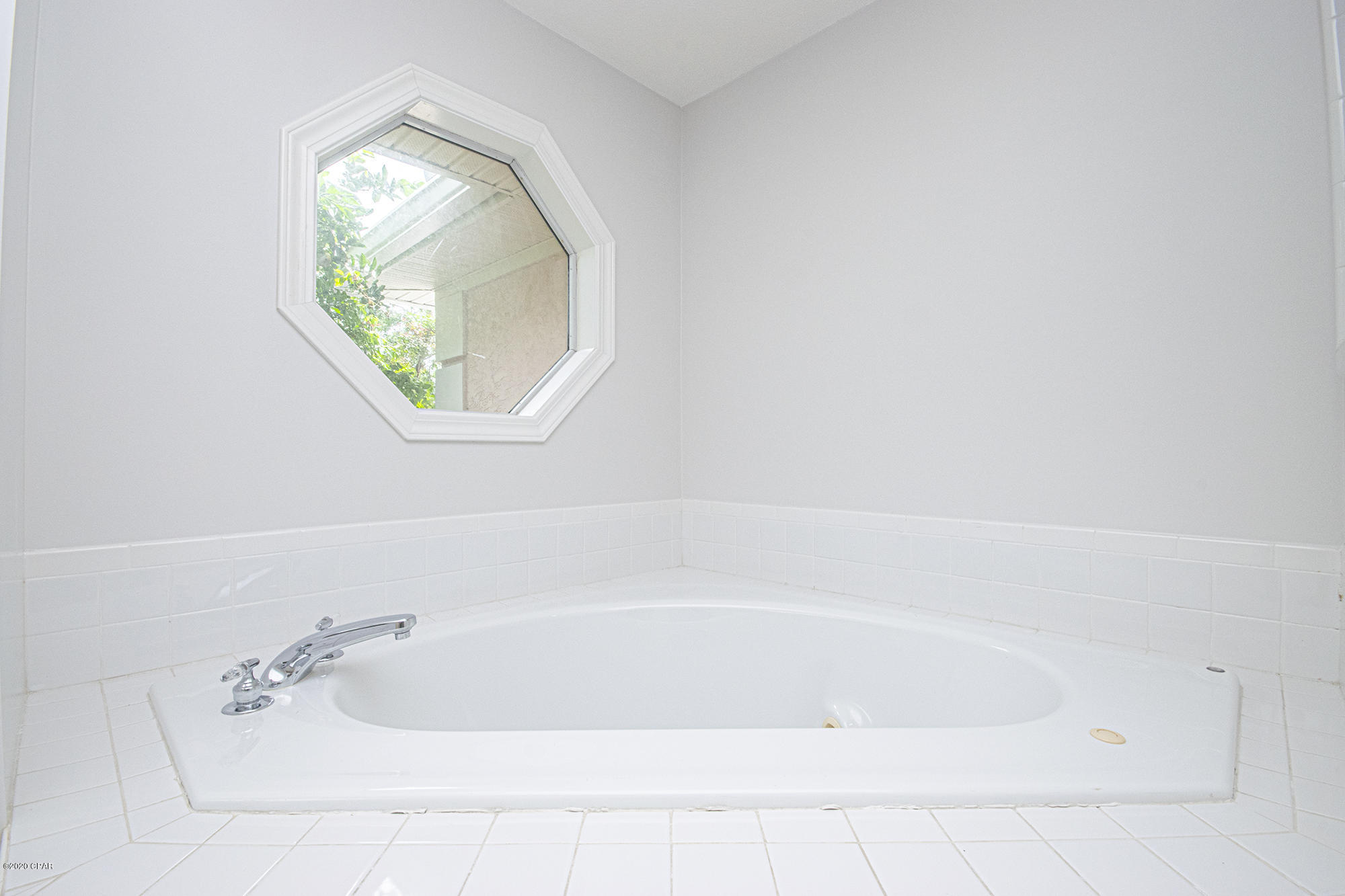 Pretty Bayou Hts 1st - Residential