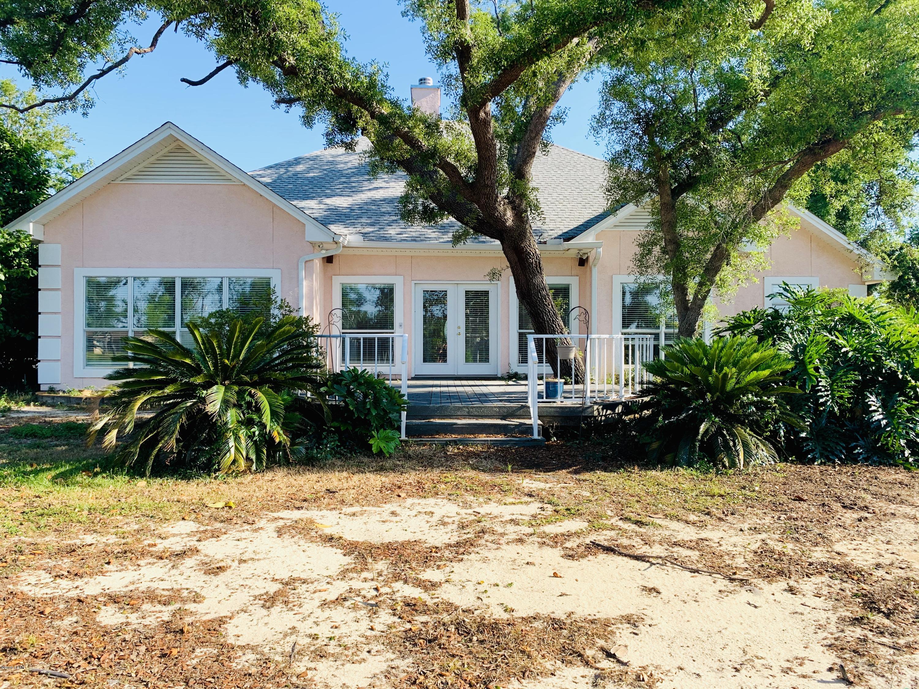 Pretty Bayou Hts 1st - Residential