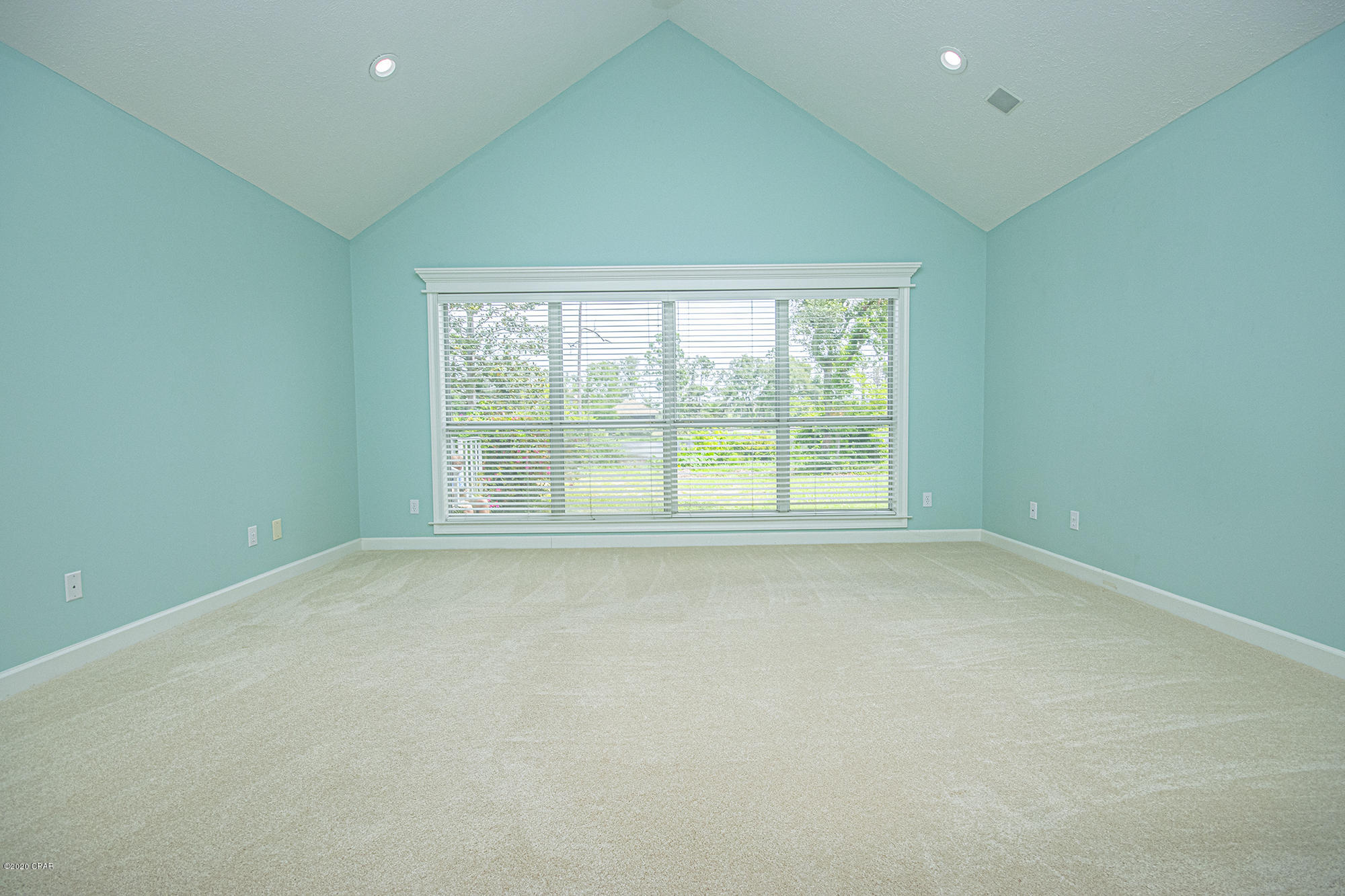 Pretty Bayou Hts 1st - Residential