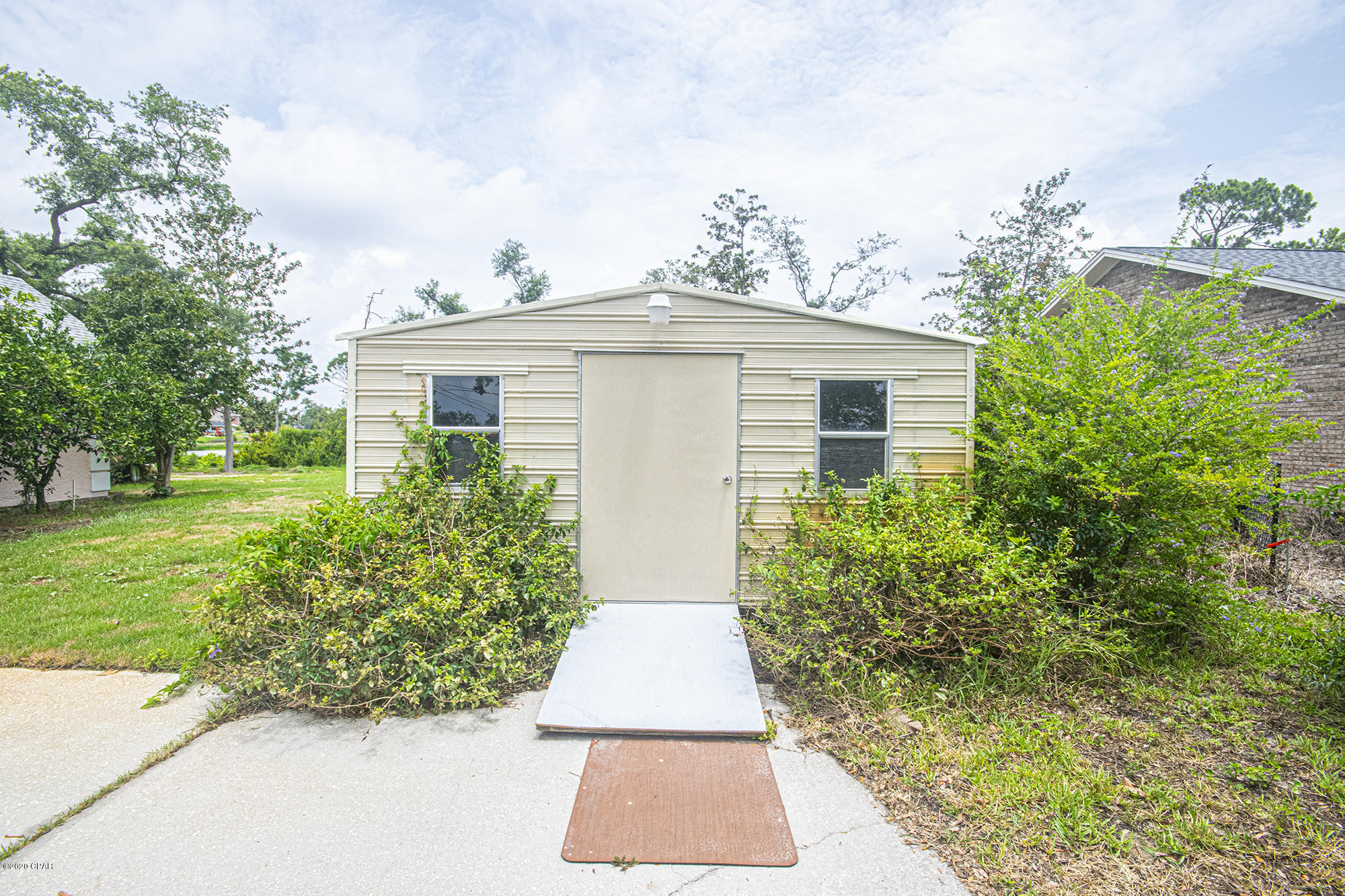 Pretty Bayou Hts 1st - Residential