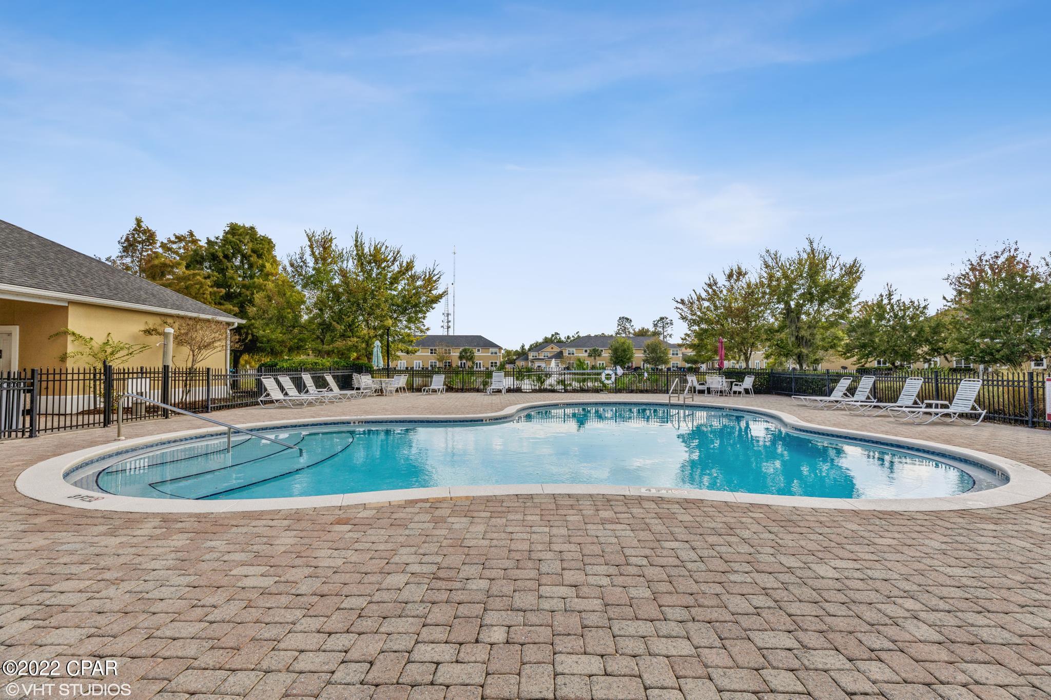 Annabella's Townhomes - Residential