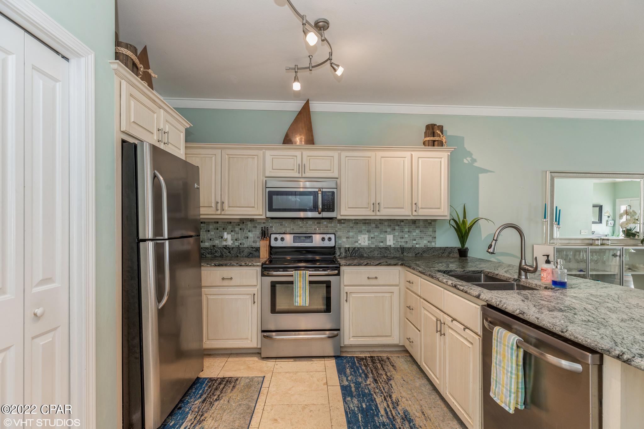 Annabella's Townhomes - Residential