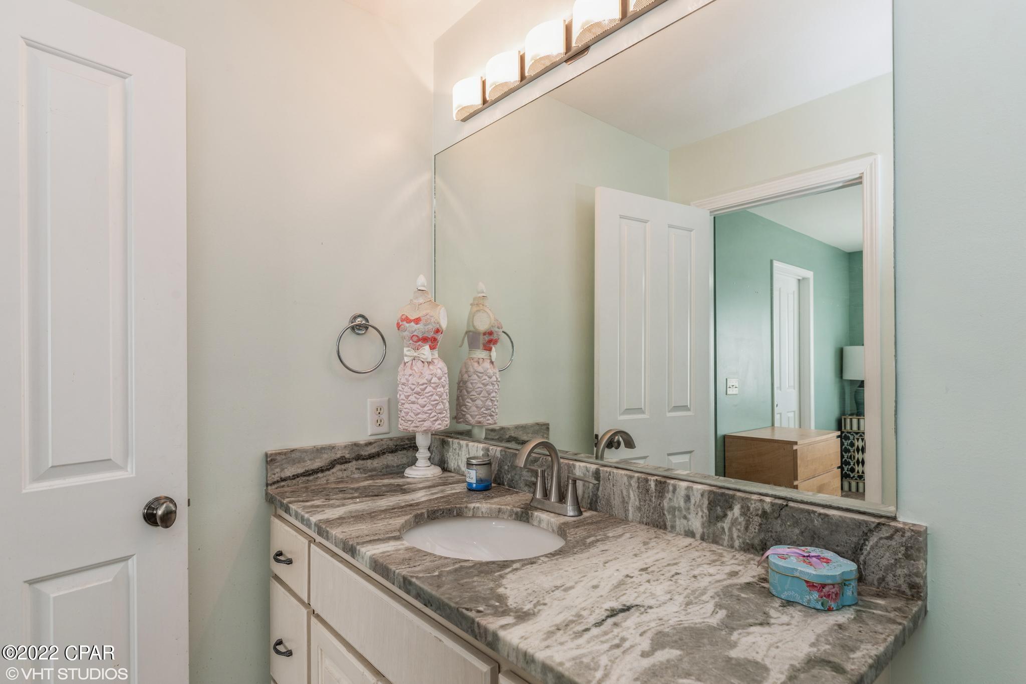 Annabella's Townhomes - Residential