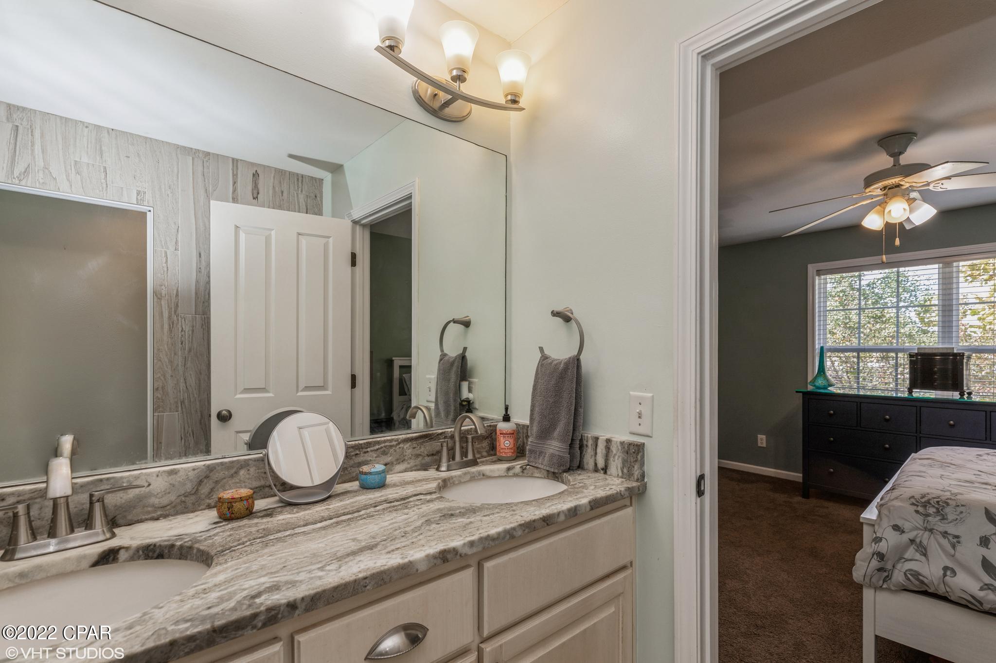 Annabella's Townhomes - Residential