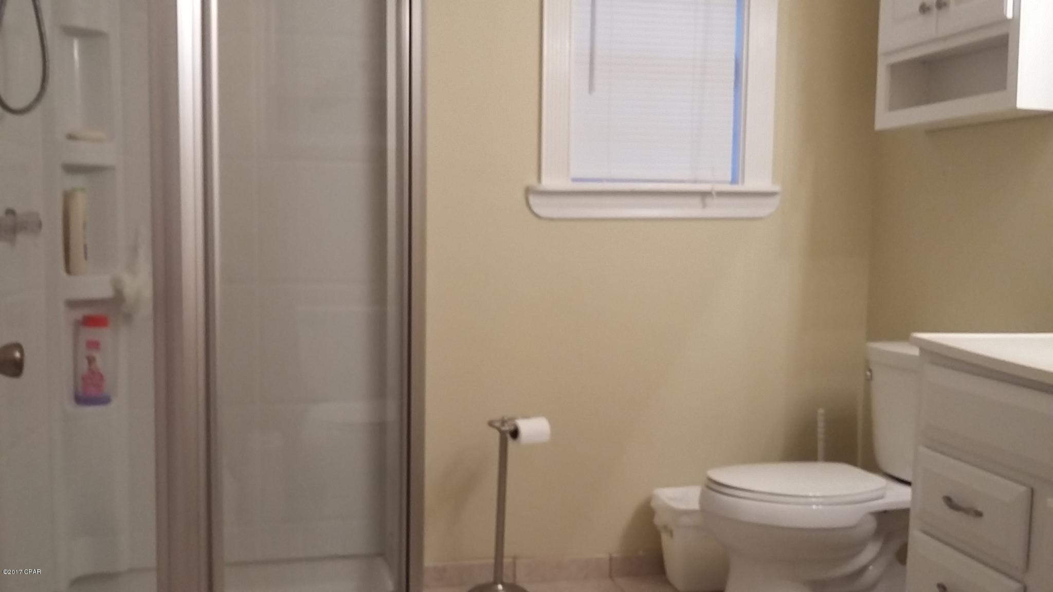 Blue Lakes Trailer Park - Residential