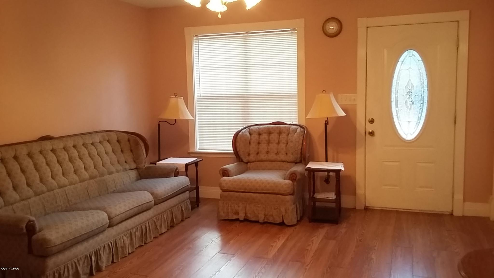 Blue Lakes Trailer Park - Residential