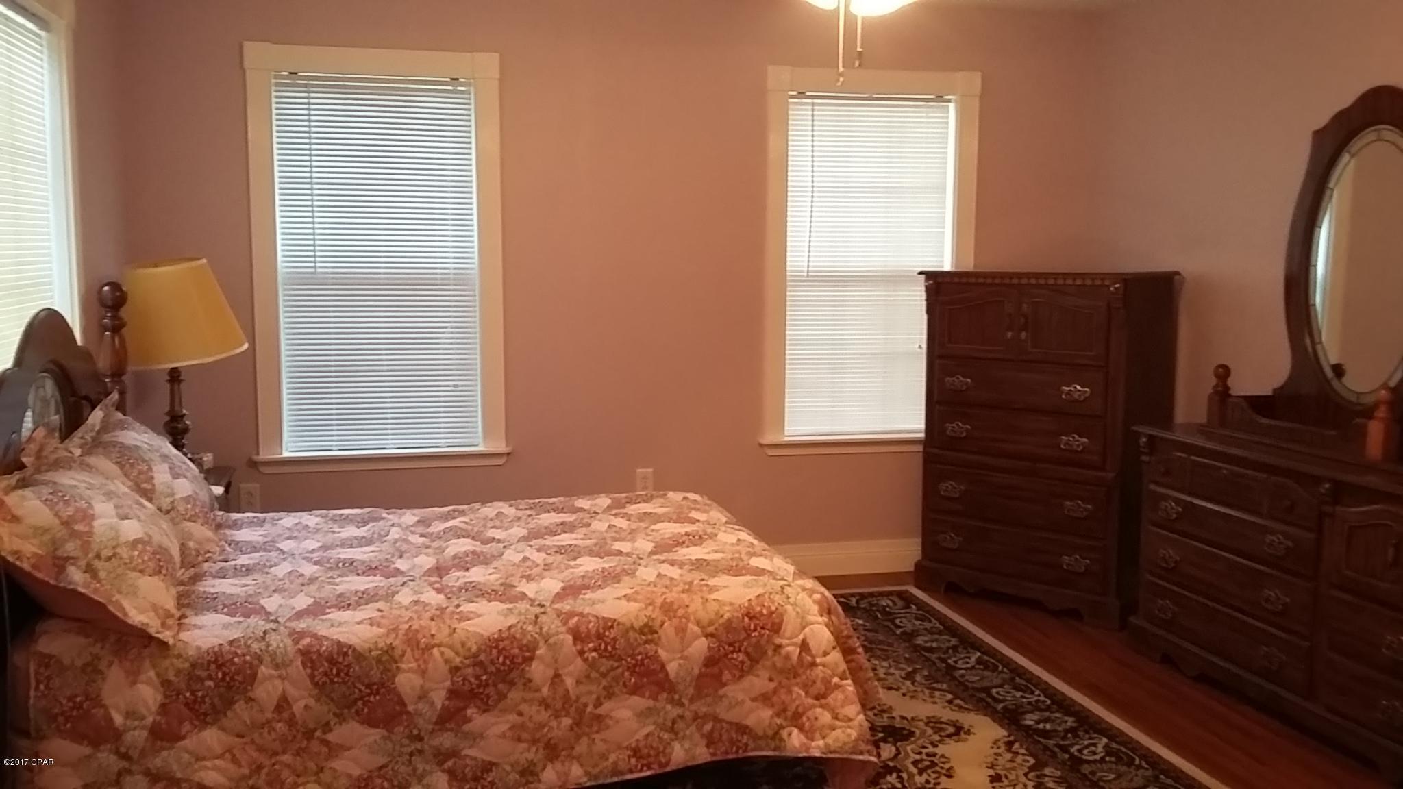 Blue Lakes Trailer Park - Residential