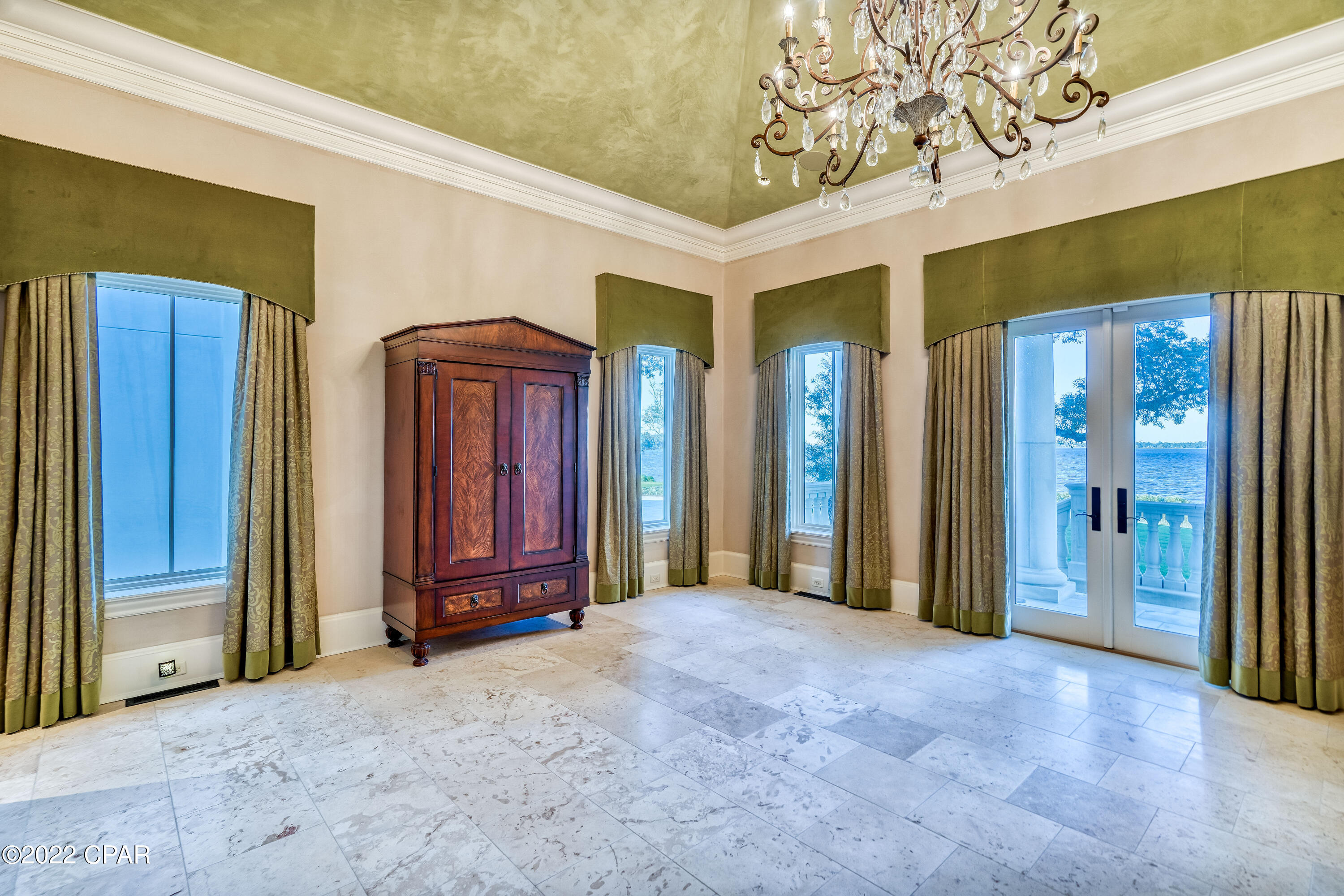 Panama City, FL, 32408, US, 4 Bedrooms Bedrooms, ,7 BathroomsBathrooms,Residential,Active,1674504