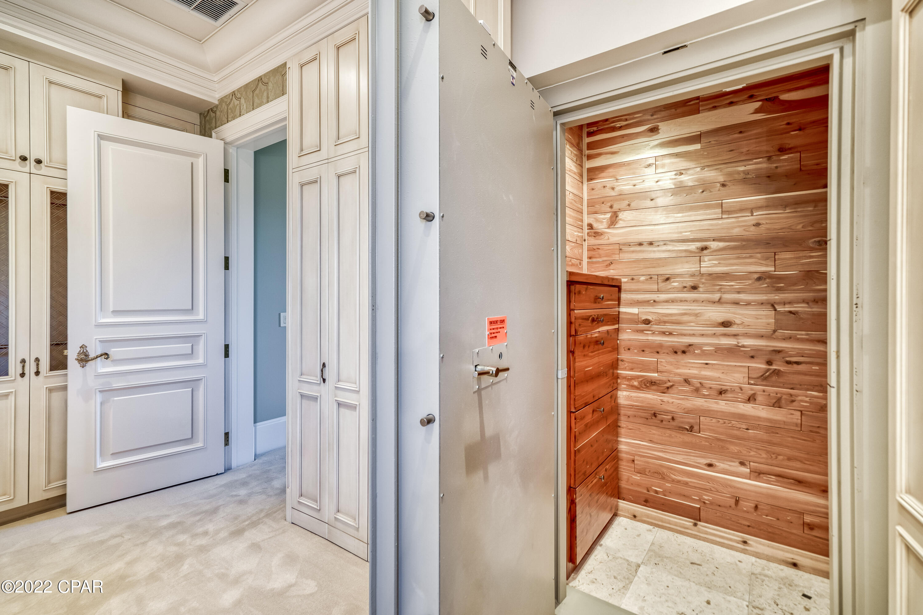 Panama City, FL, 32408, US, 4 Bedrooms Bedrooms, ,7 BathroomsBathrooms,Residential,Active,1674504