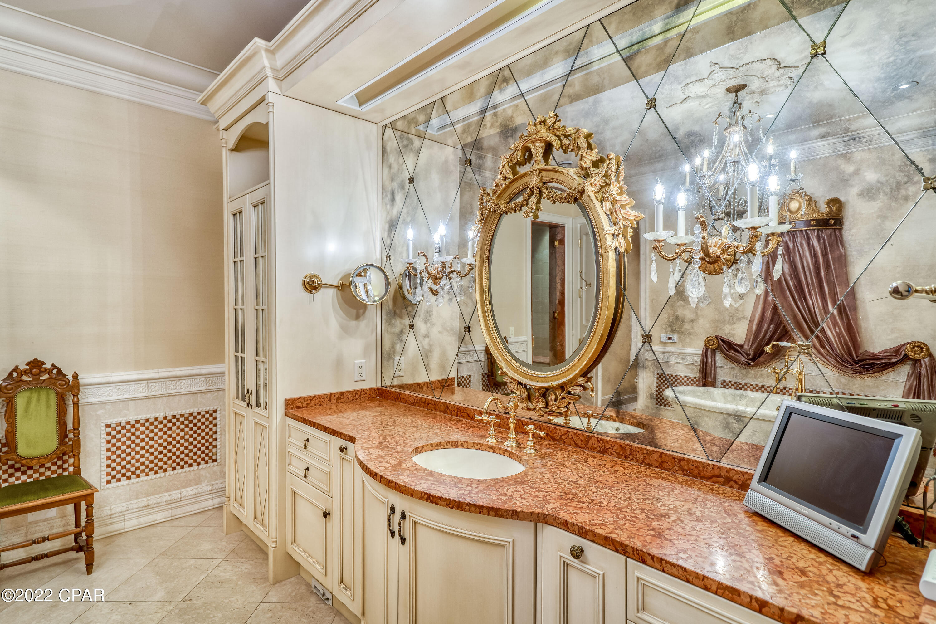 Panama City, FL, 32408, US, 4 Bedrooms Bedrooms, ,7 BathroomsBathrooms,Residential,Active,1674504