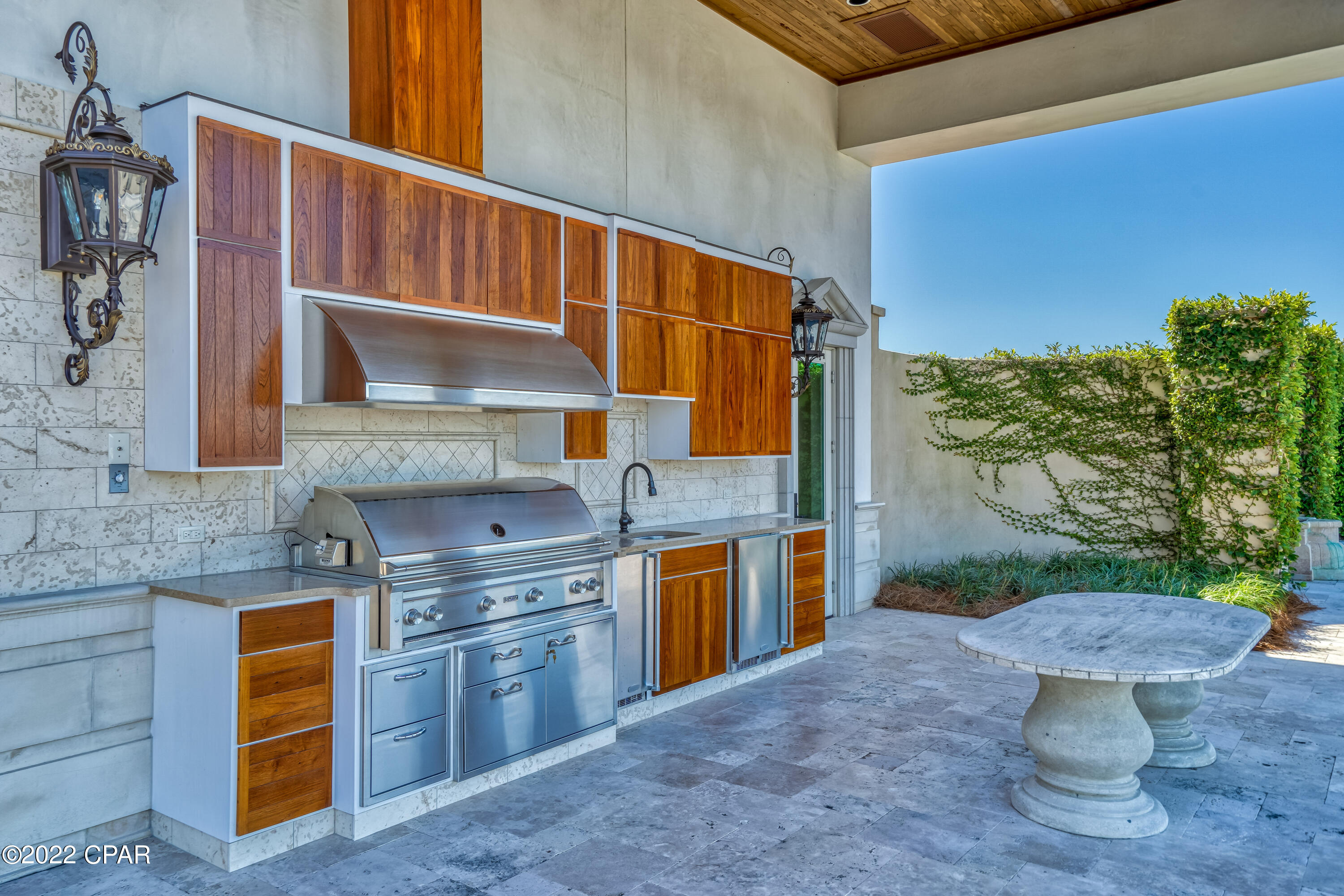 Panama City, FL, 32408, US, 4 Bedrooms Bedrooms, ,7 BathroomsBathrooms,Residential,Active,1674504