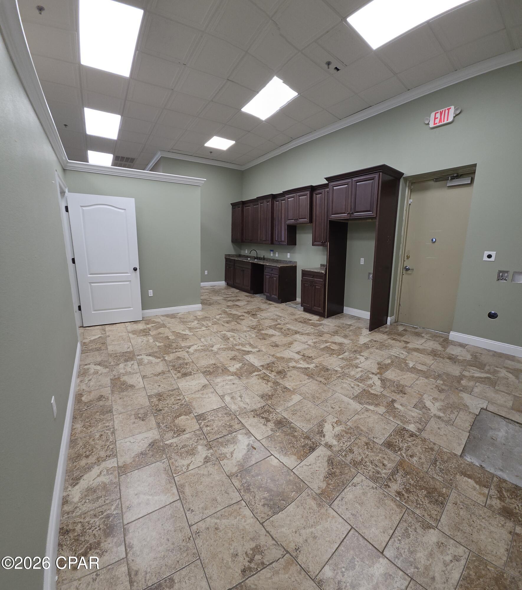 [No Recorded Subdiv] - Commercial Lease