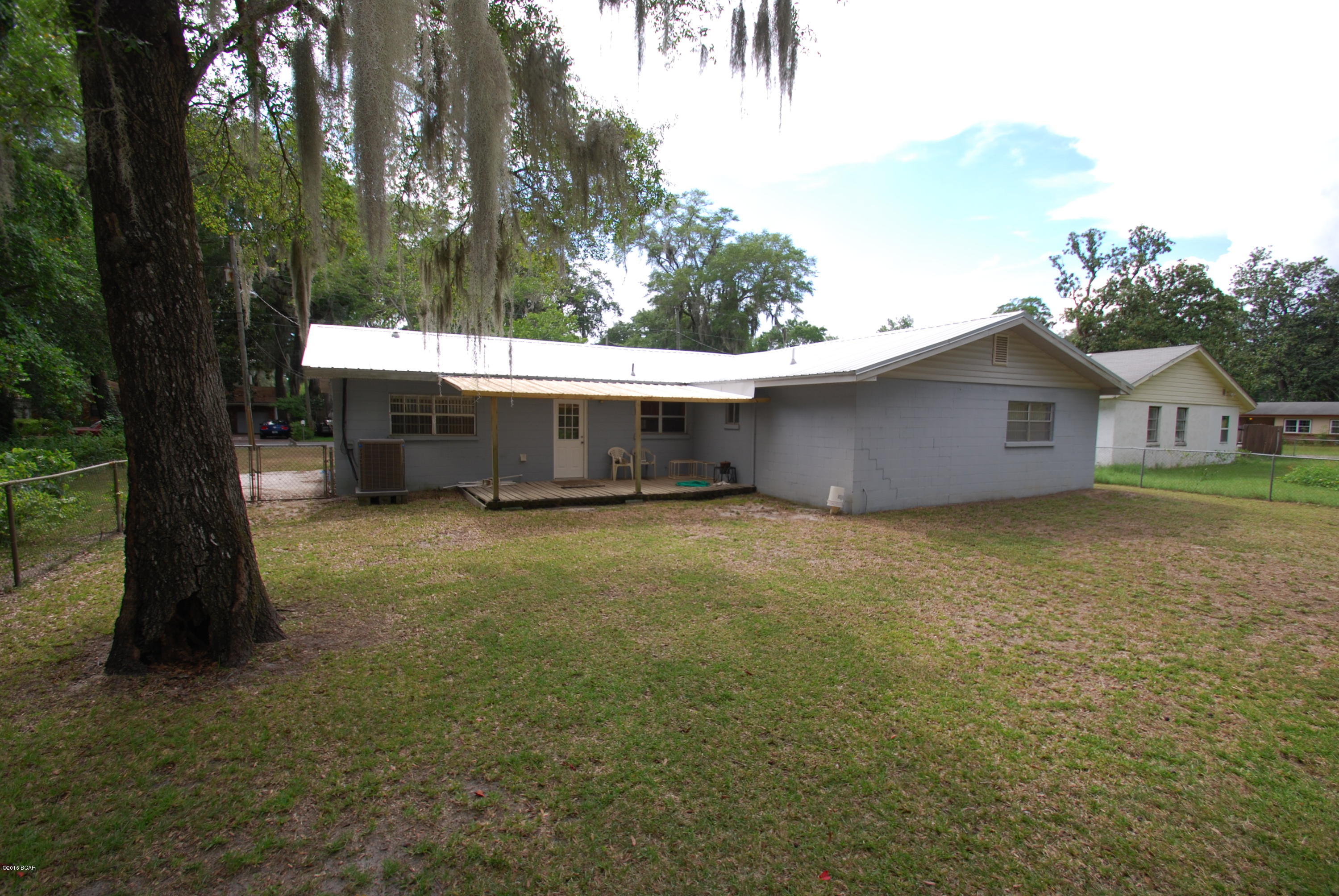 Lake Drive Heights 1st - Residential