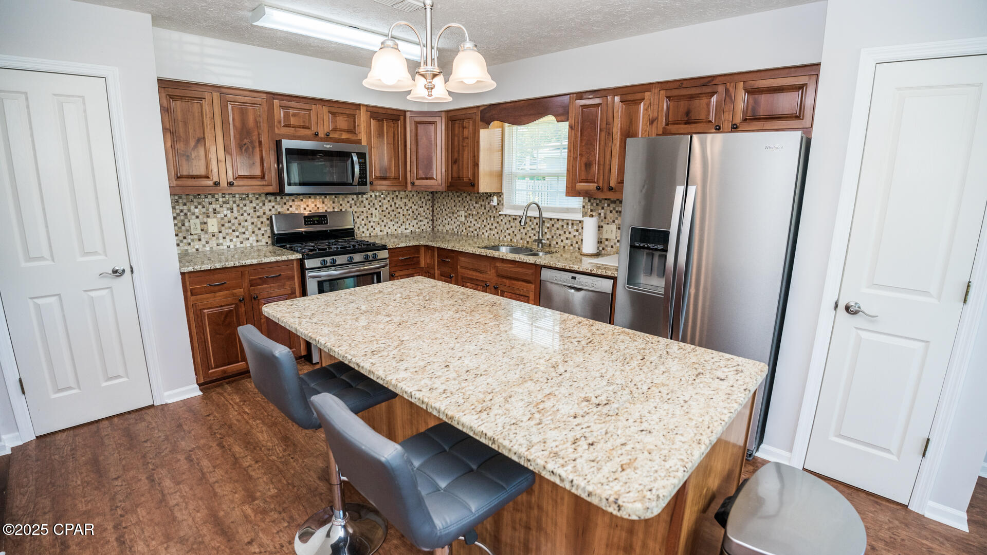 Colony Club Hrbr Ph 3 - Residential