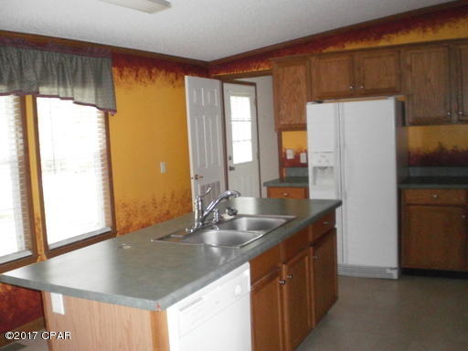 Creek Hollow Estates Unit 3 - Residential Lease