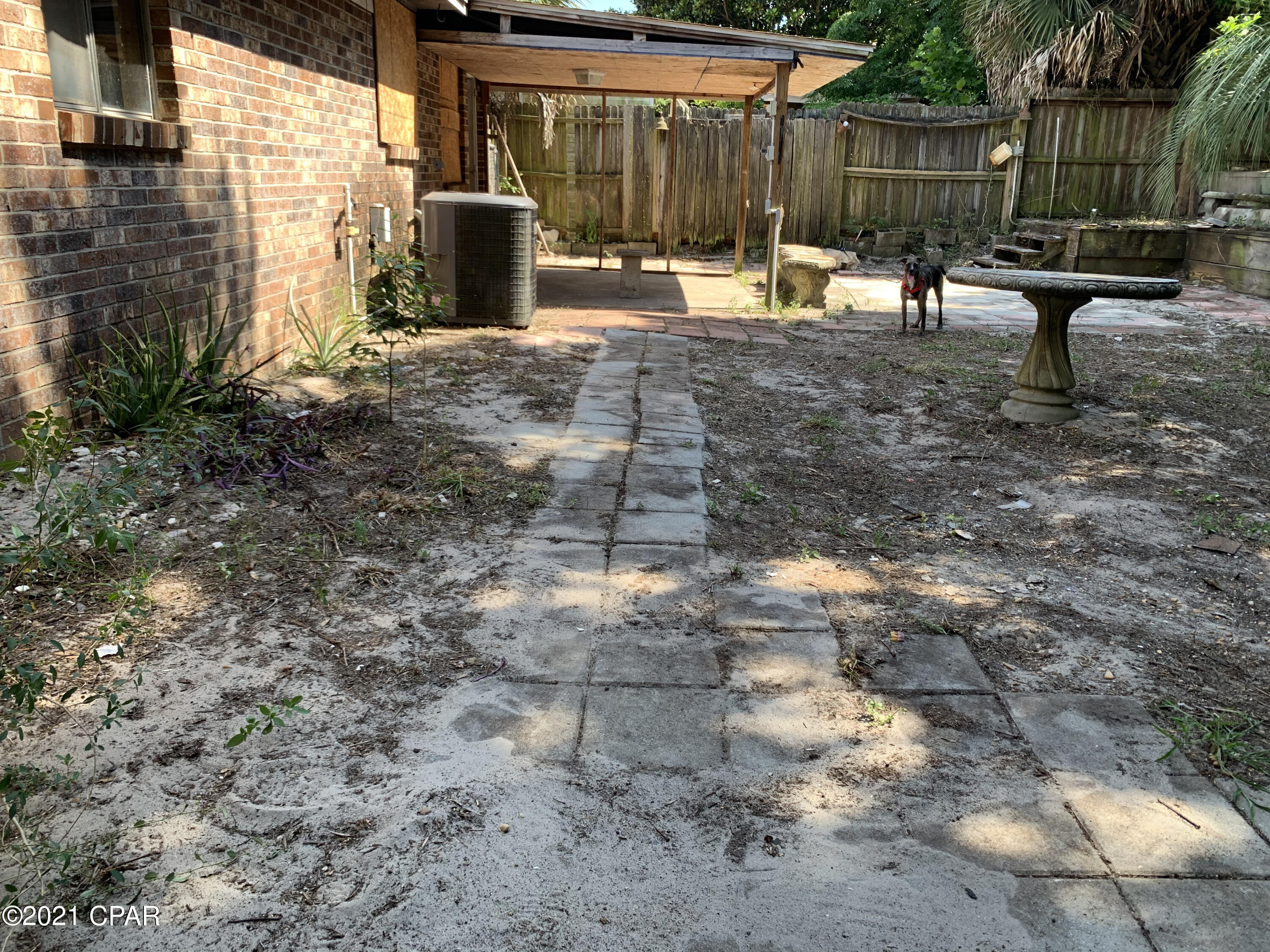 Diamond Head-Lakeside - Residential