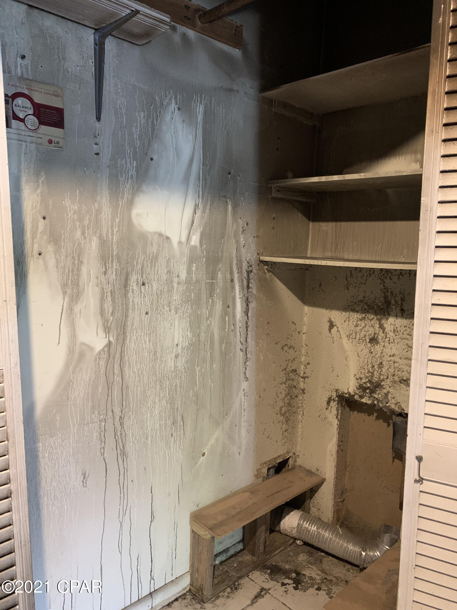 Diamond Head-Lakeside - Residential