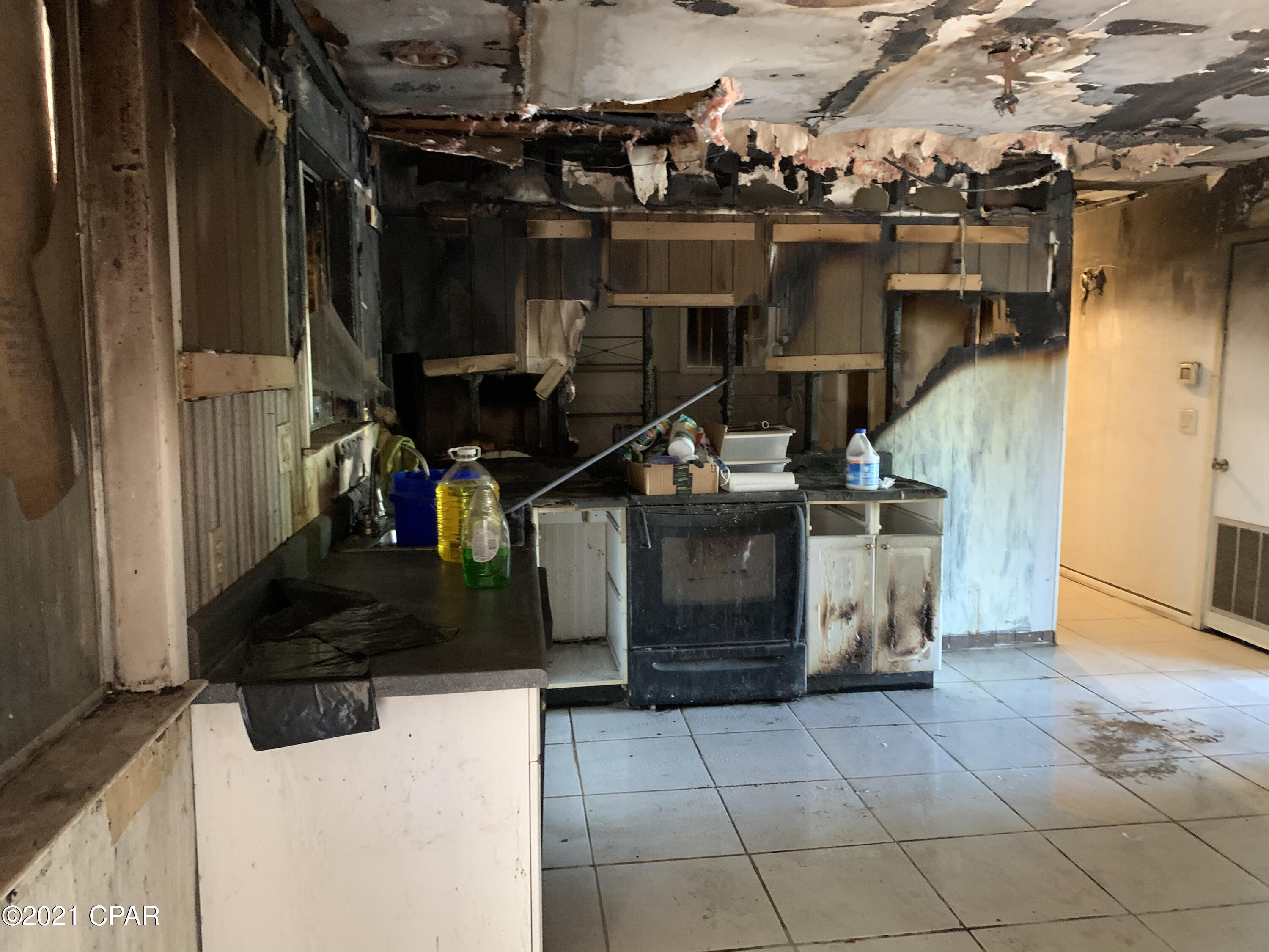 Diamond Head-Lakeside - Residential