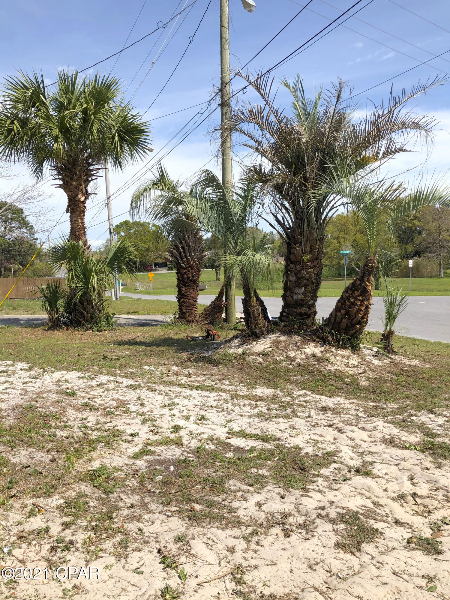 Diamond Head-Lakeside - Residential