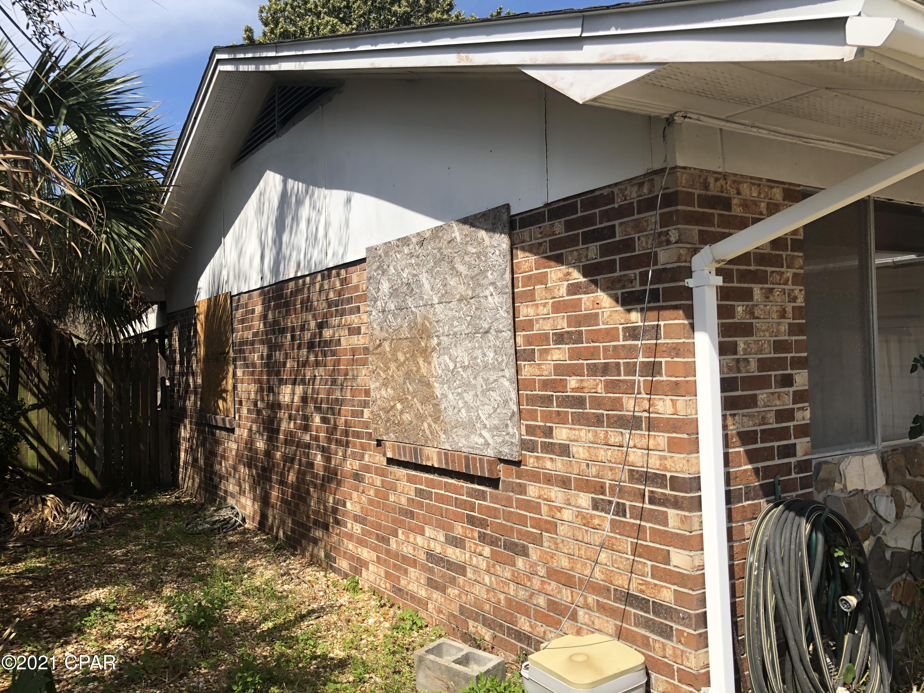 Diamond Head-Lakeside - Residential