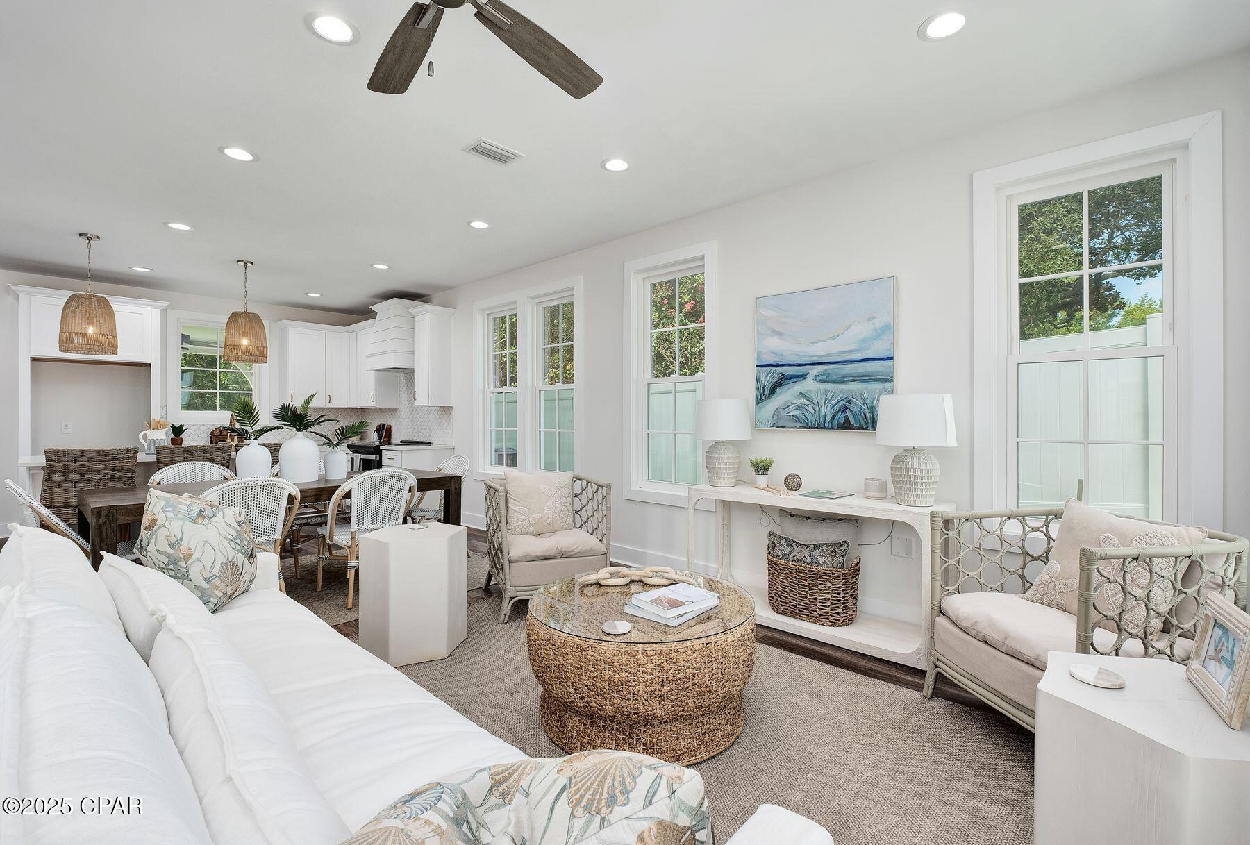 Laguna Beach 8th Add - Residential