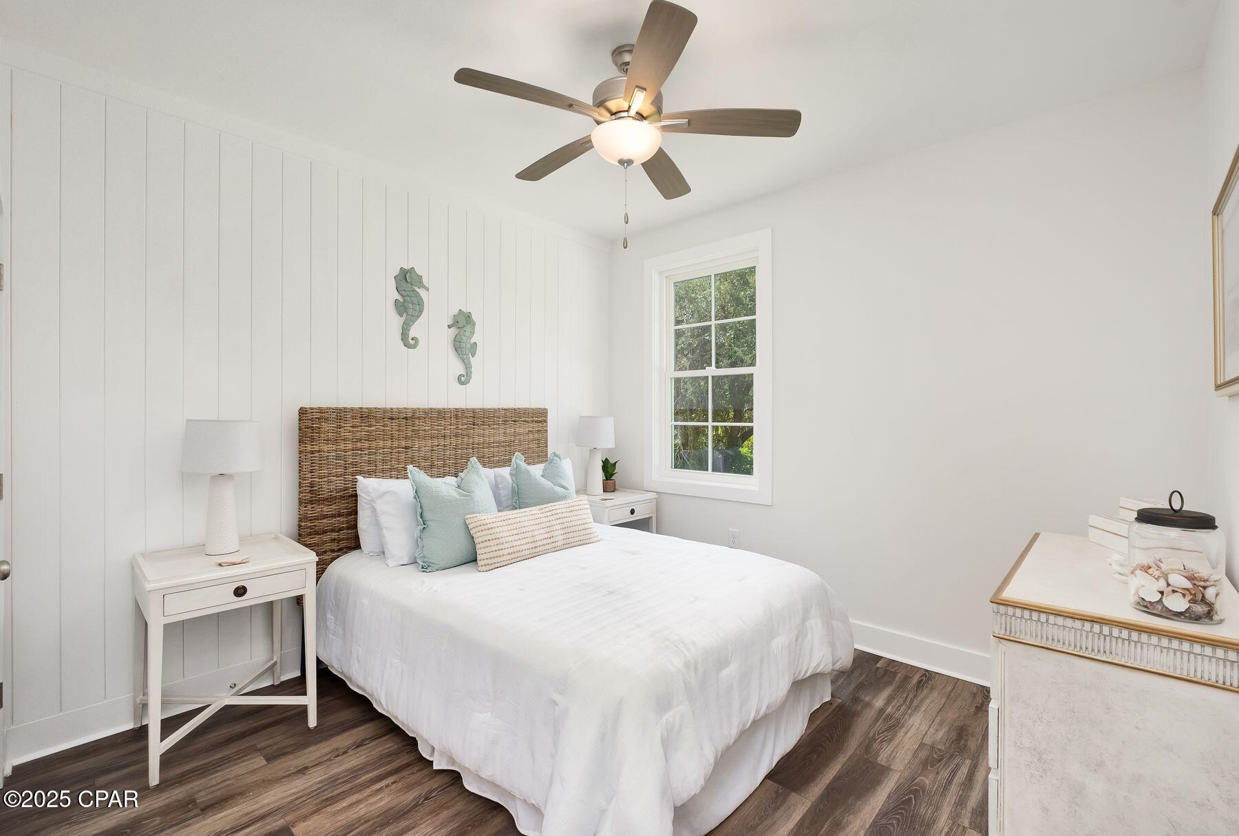 Laguna Beach 8th Add - Residential