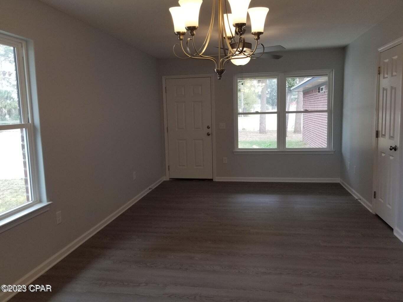 [No Recorded Subdiv] - Residential Lease