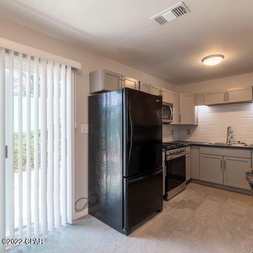 Cove Terrace 2nd Add - Residential