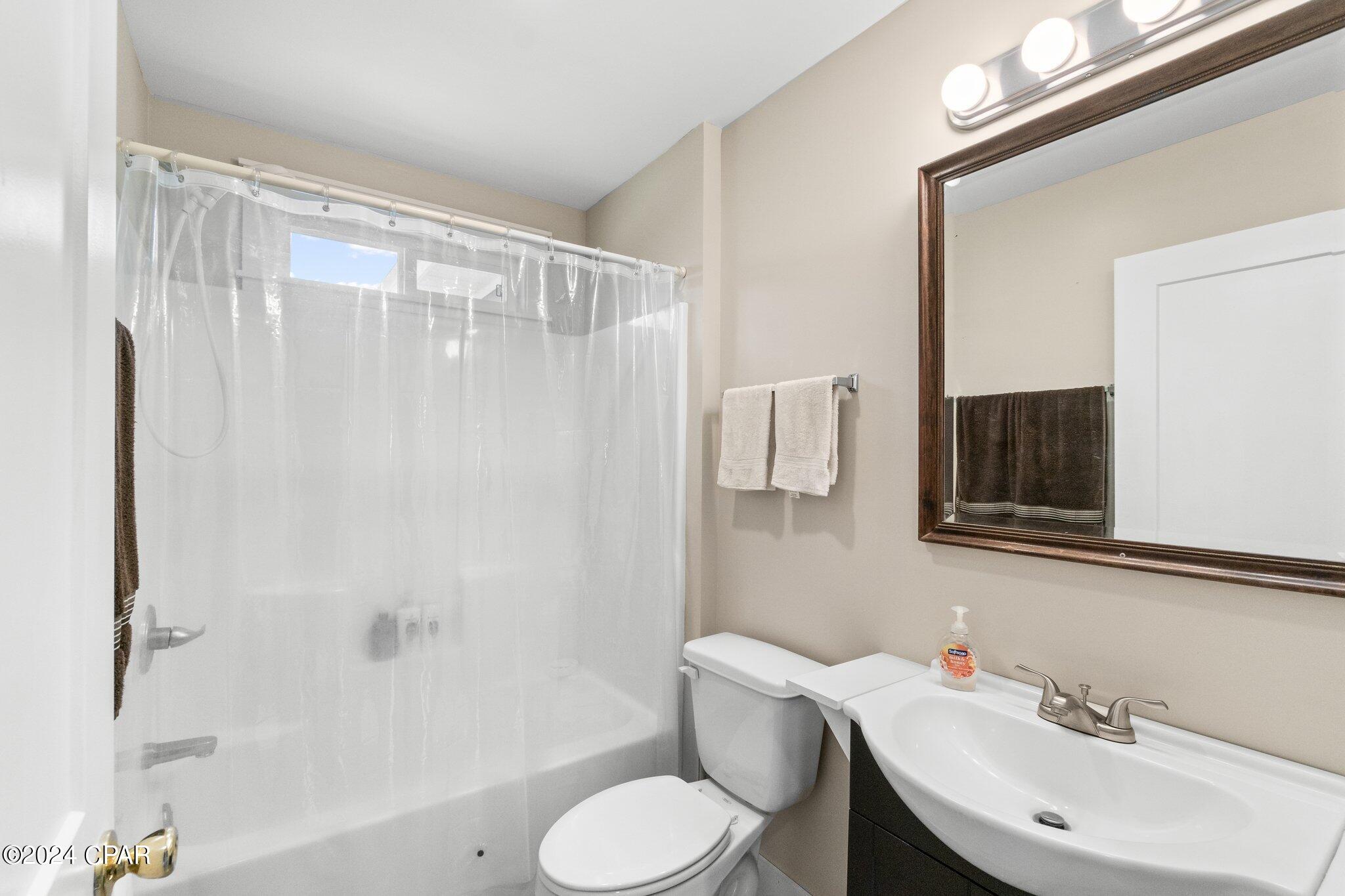 East Bay Point - Residential