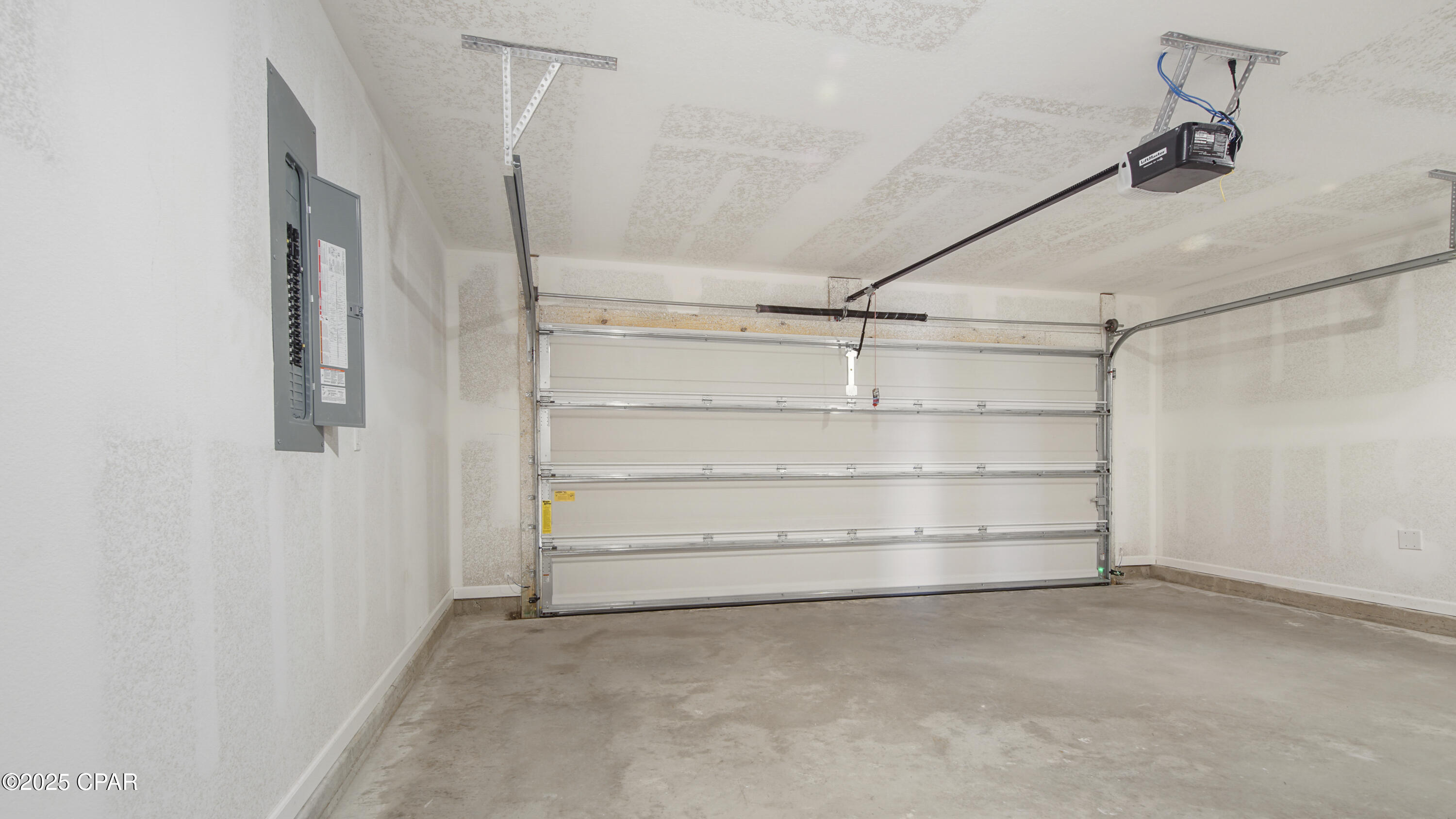 Sunny Hills - Residential