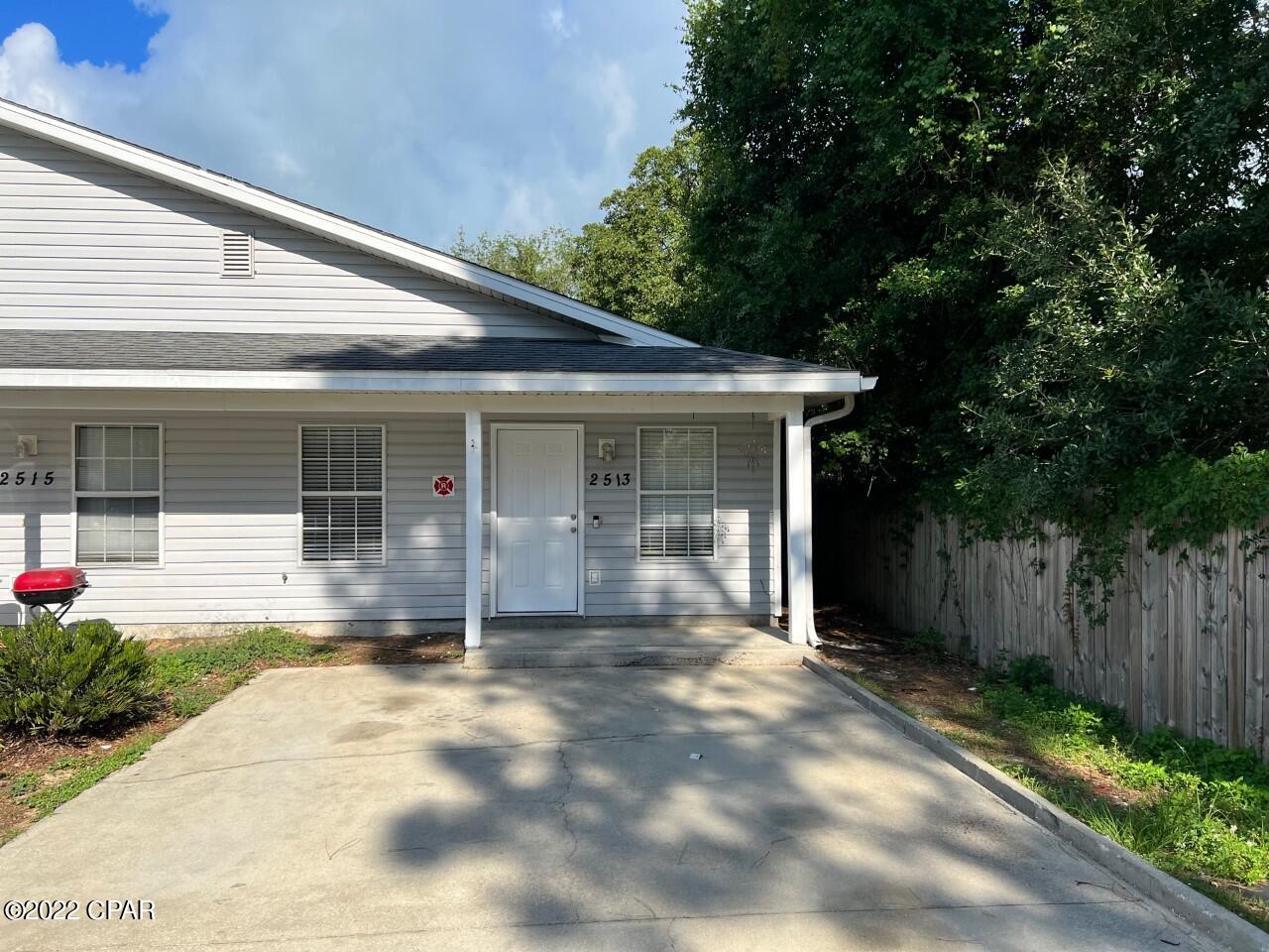 [No Recorded Subdiv] - Residential Lease