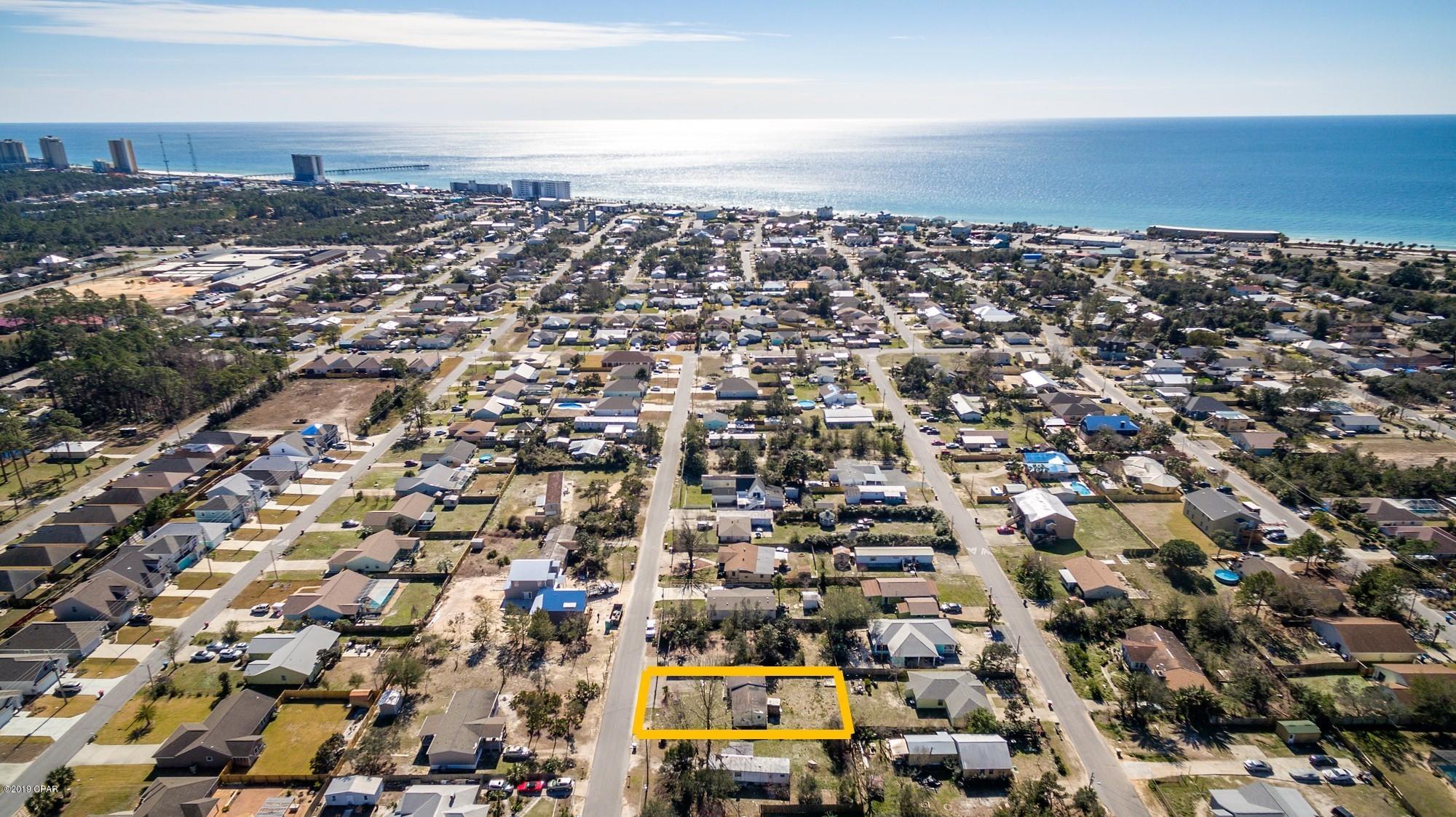 Bahama Heights - Land