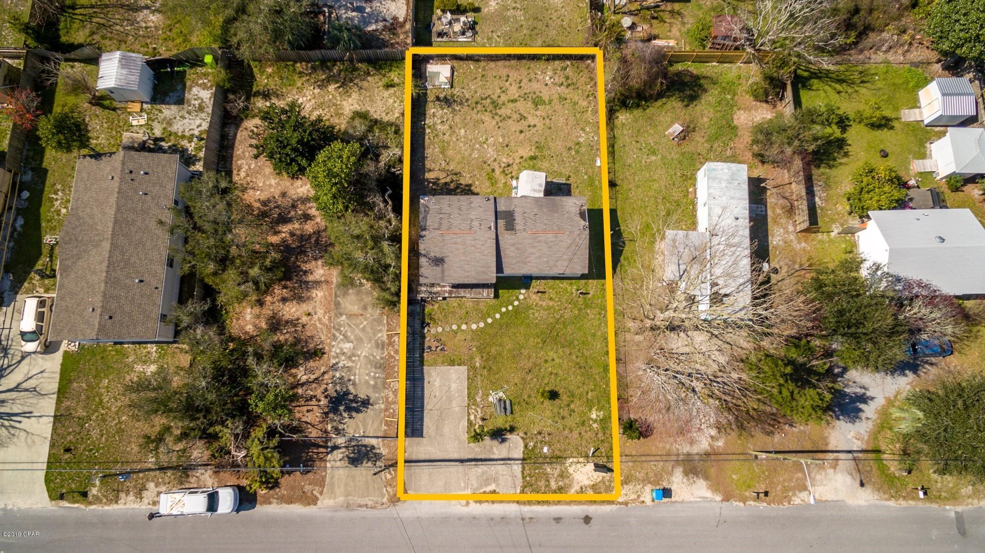 Bahama Heights - Land