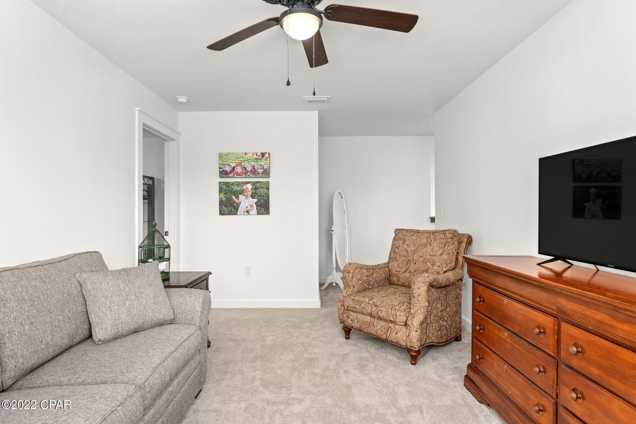 Rivercamps On Crooked Creek - Residential