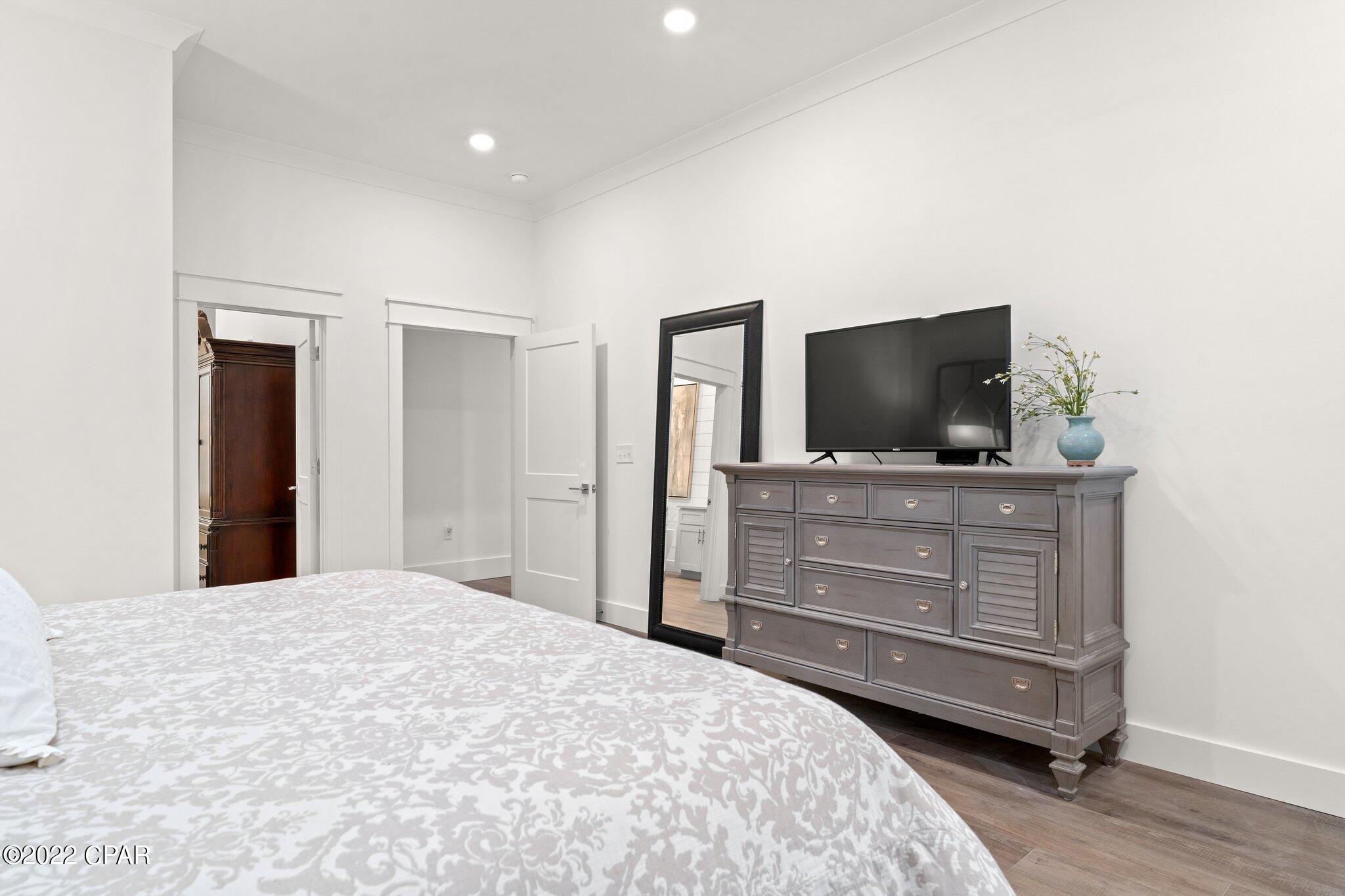 Rivercamps On Crooked Creek - Residential