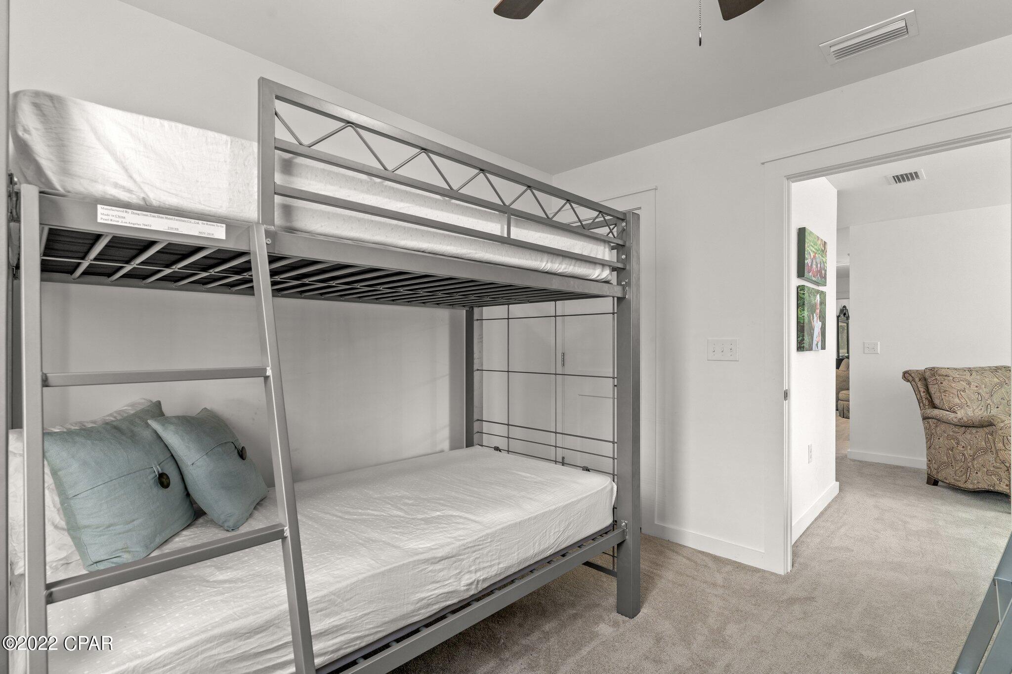 Rivercamps On Crooked Creek - Residential