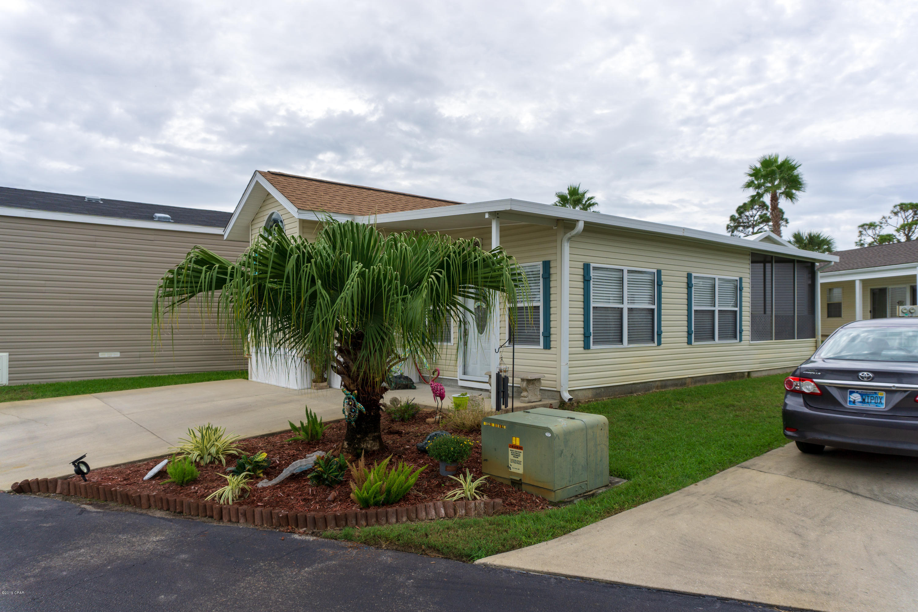 Emerald Pointe Resort - Residential