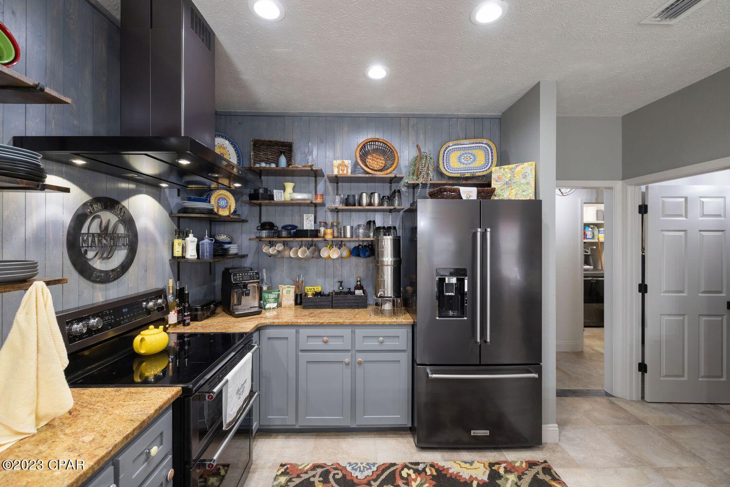 Holiday Beach Unit 13 - Residential