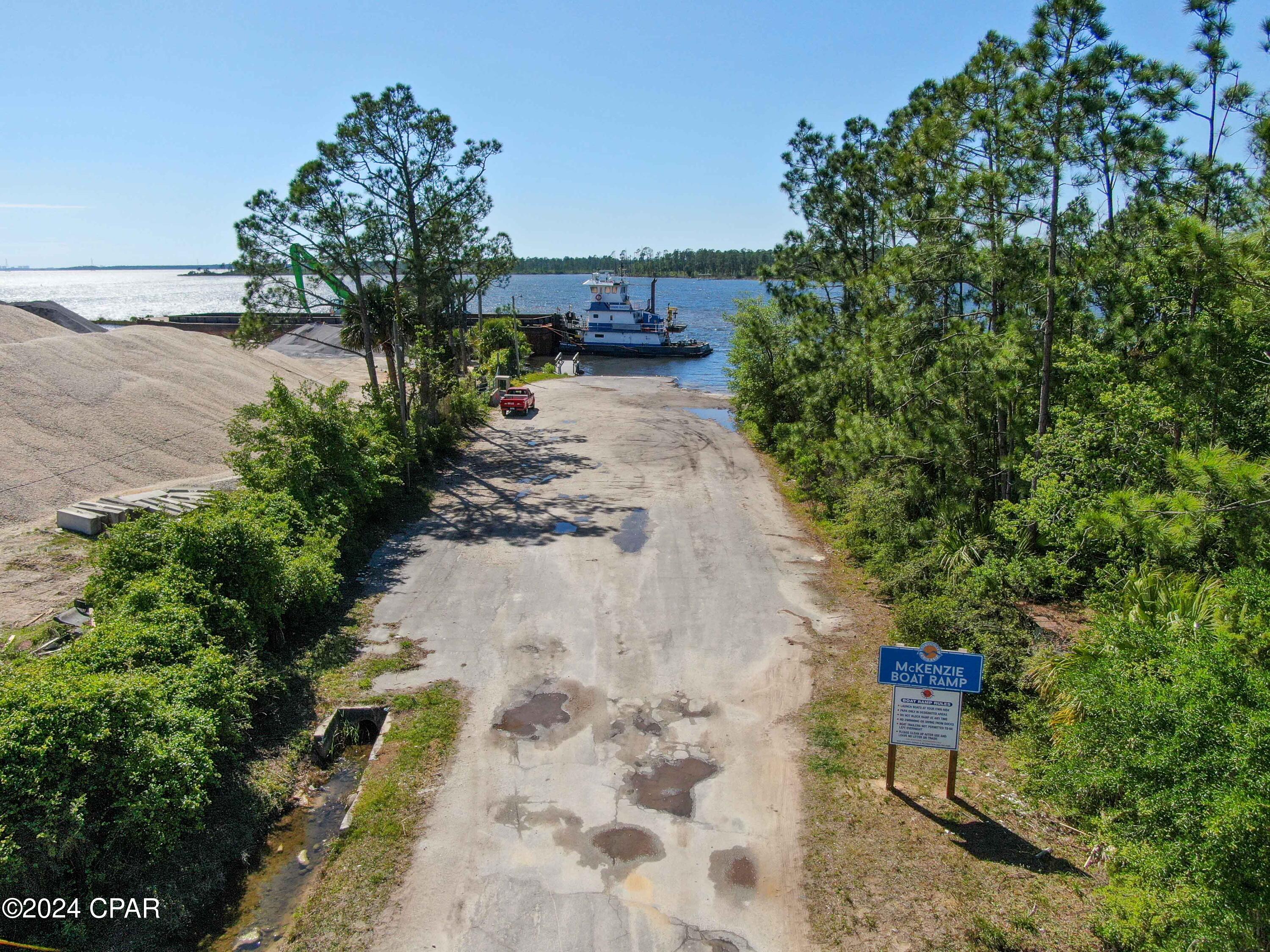 [No Recorded Subdiv] - Land