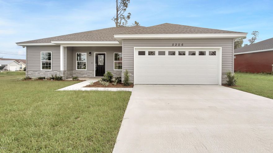 CURRENTLY UNDER CONTRACT, SELLER ACCEPTING BACKUP OFFERS' Beautiful New construction home, in quiet cul de sac, Tile floors, spacious open floor plan, This home is perfect for a family who is looking for a new construction home, This home has spacious bedrooms with carpet floors, stainless steel appliances and quality building.