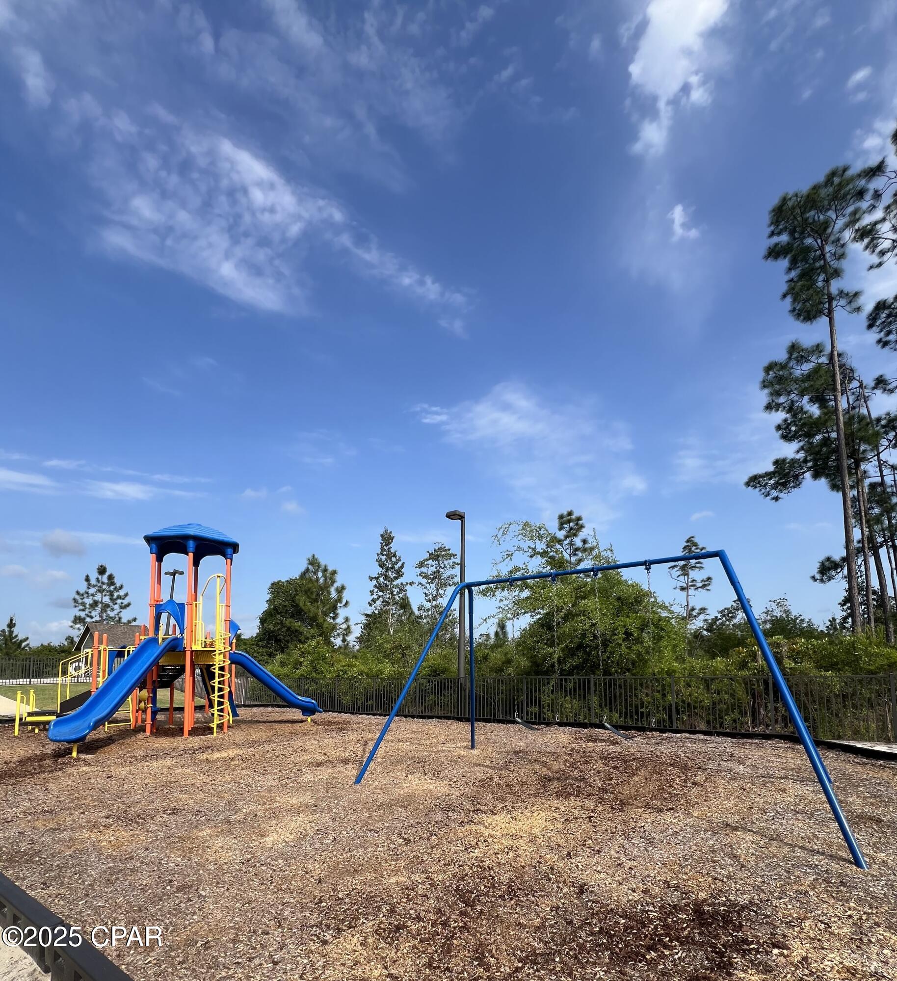 Cedar Creek At Deerpoint Lake - Land