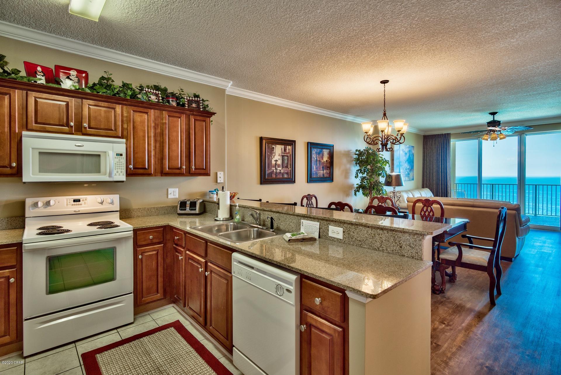 Tropic Winds - Residential