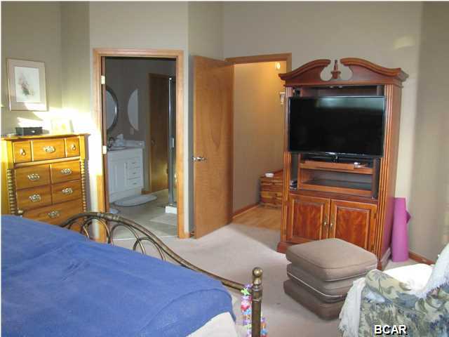 Belaire Estates U-6 - Residential