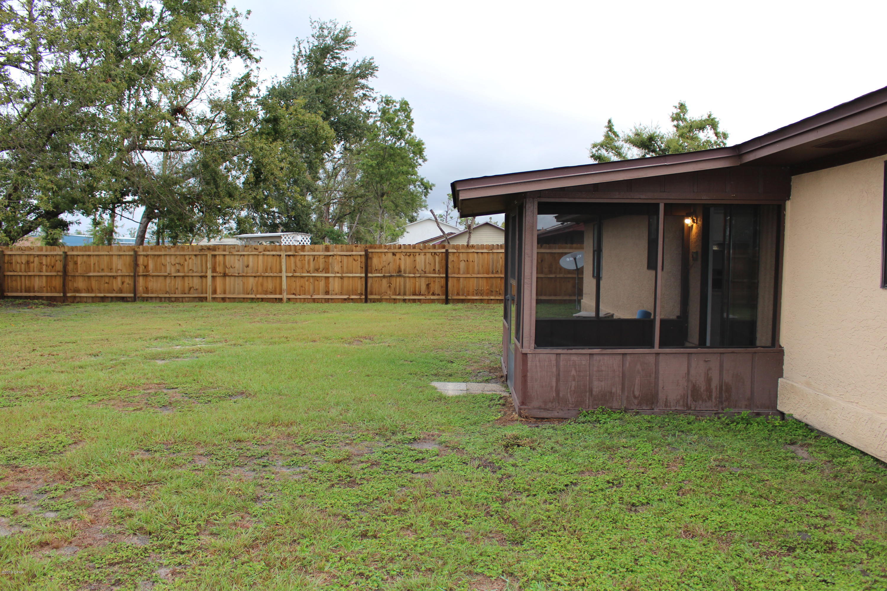 [No Recorded Subdiv] - Residential Lease